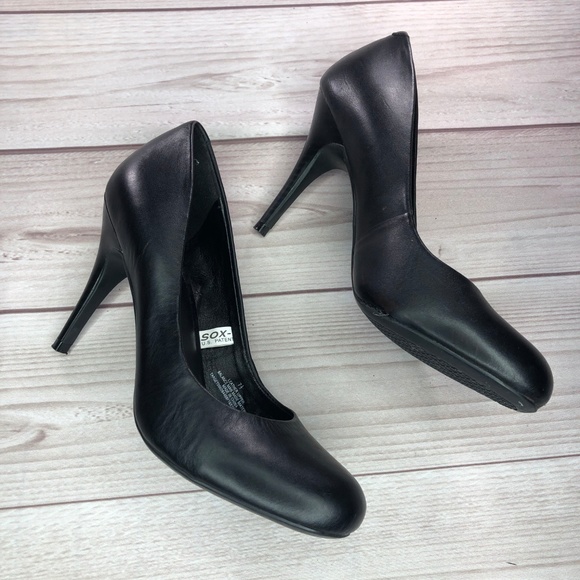 Mossimo High Heels Black Size 7.5 Like New - Picture 3 of 8